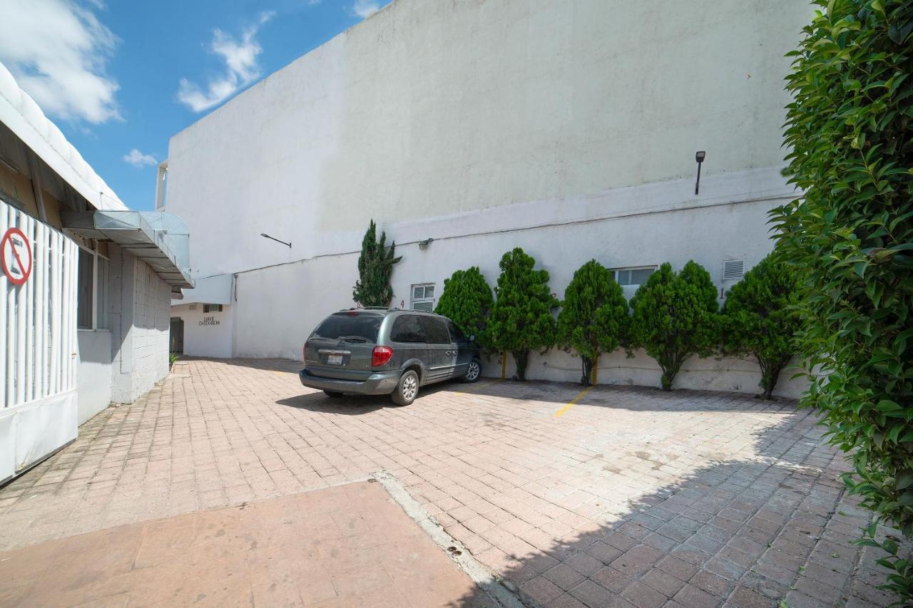 ホテルAmueblados San Isidro レオン エクステリア 写真
